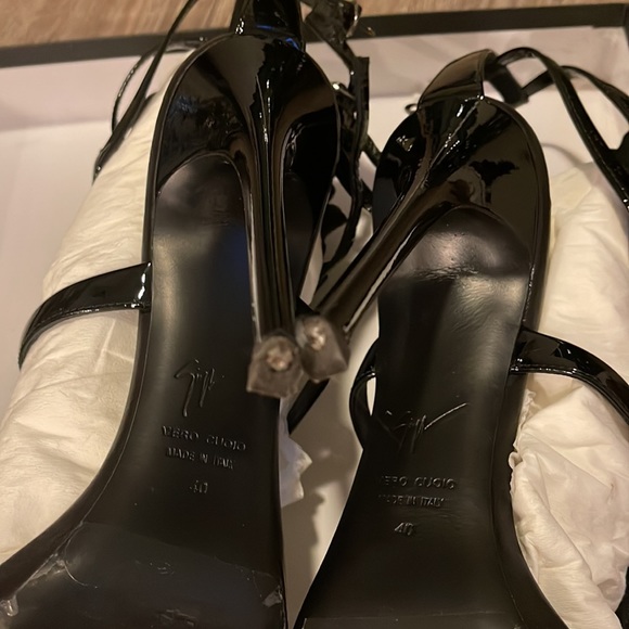 Giuseppe Zanotti Cruel Summer - Black - Picture 5 of 8